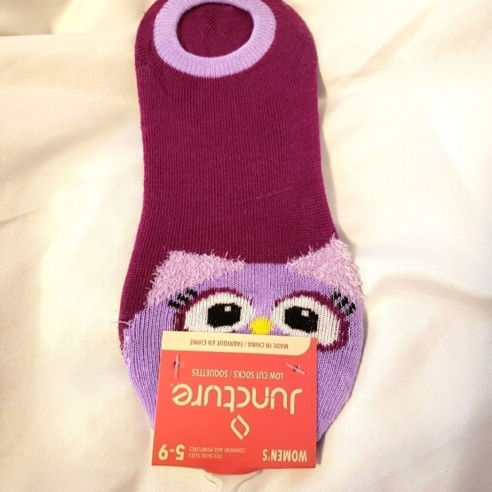 Owl no show purple socks